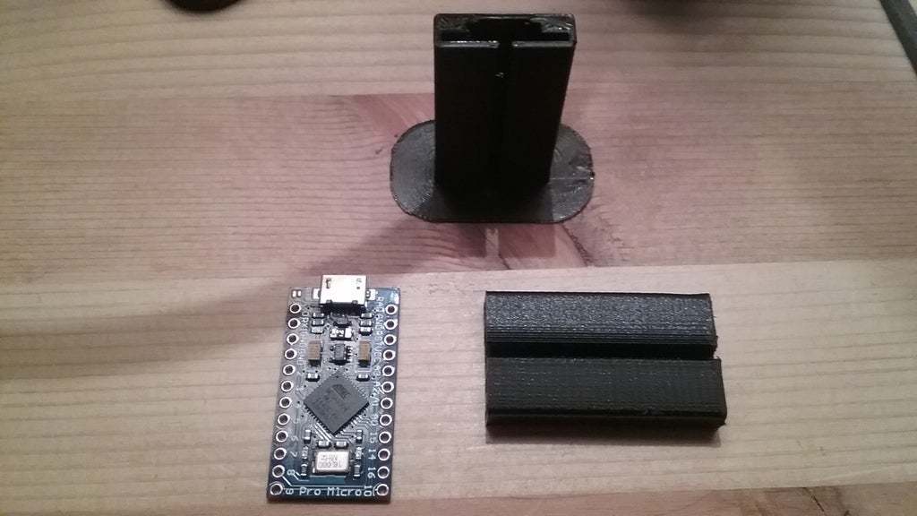 Free STL file Slim Arduino Pro Micro / Leonardo Case! 